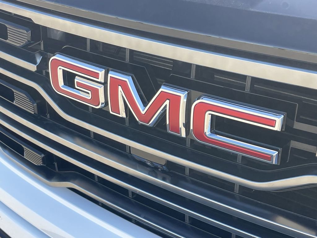 Used 2025 GMC Sierra 1500 AT4 w/ AT4 Premium Package image 32