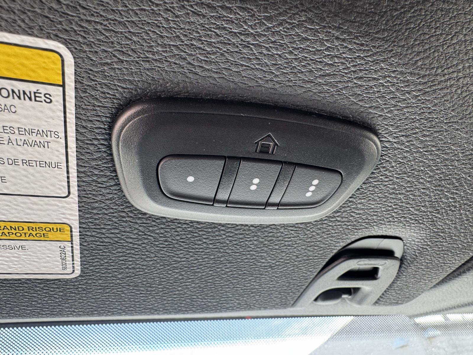 Used 2023 Jeep Wrangler Unlimited w/ 8.4" Radio Group image 30