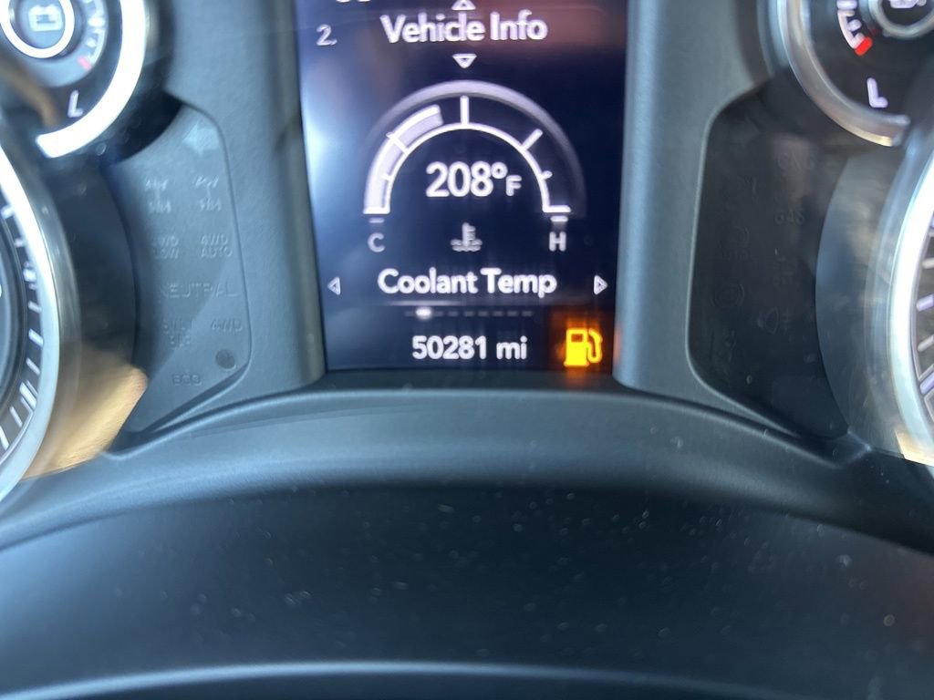 Used 2019 RAM 2500 Tradesman w/ Chrome Appearance Group image 25