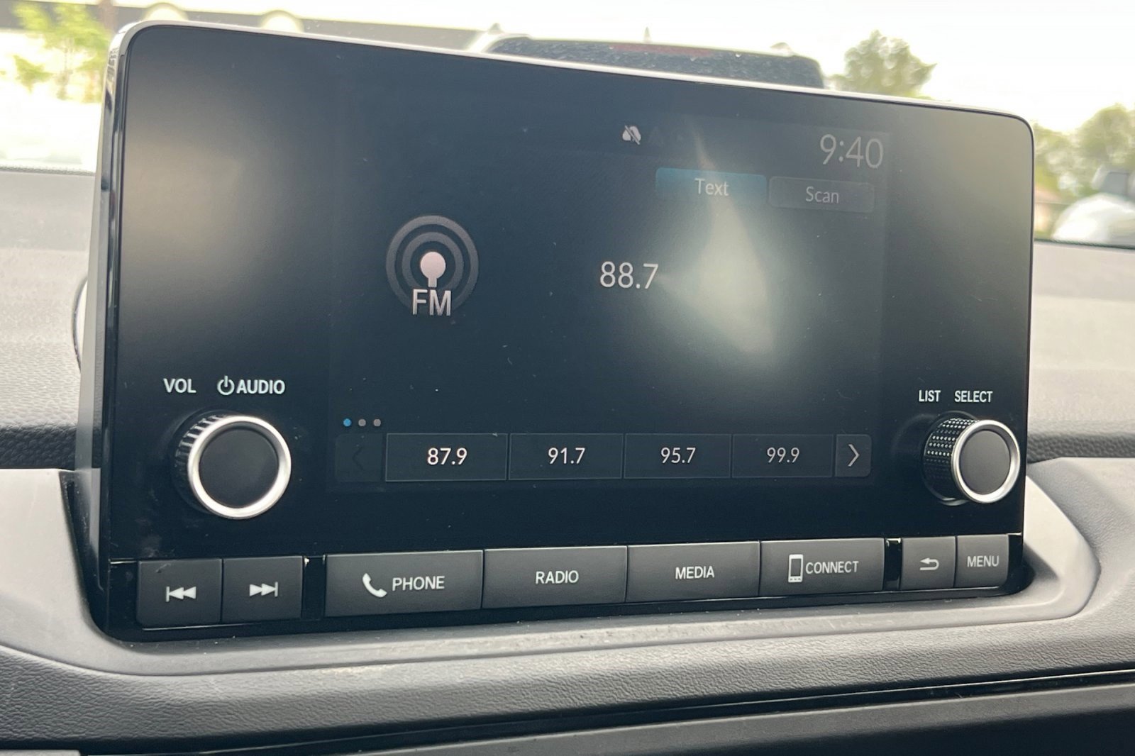 Certified 2024 Honda Accord EX image 23