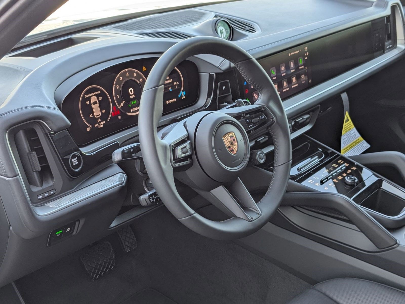 New 2026 Porsche Cayenne E-Hybrid image 4