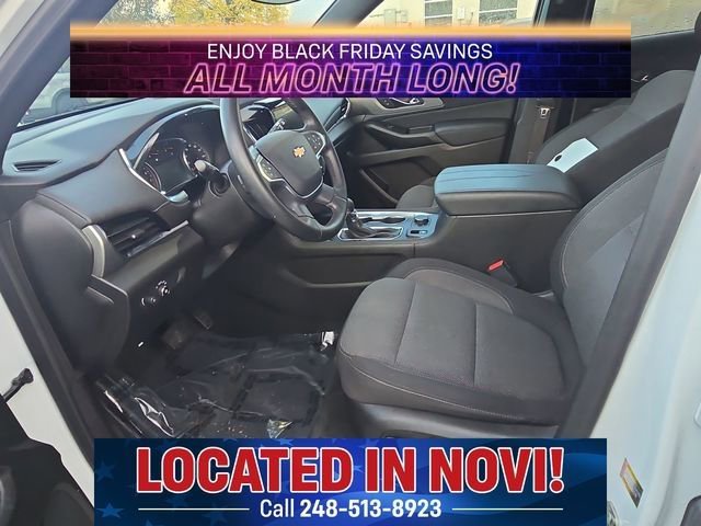 Used 2023 Chevrolet Traverse LT image 10