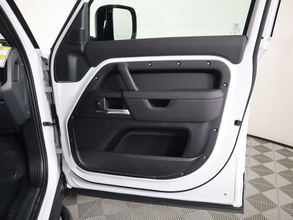 New 2026 Land Rover Defender 110 S image 25
