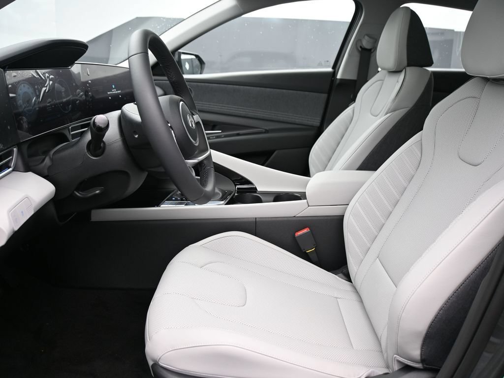 New 2026 Hyundai Elantra Limited FWD image 10