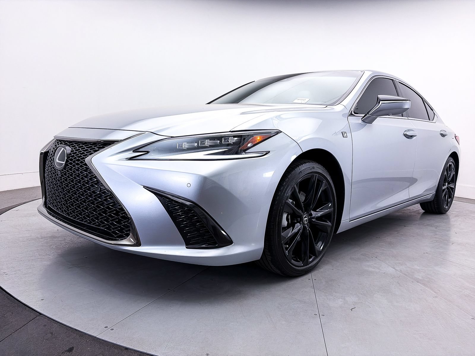 Used 2024 Lexus ES 300h F Sport FWD image 17