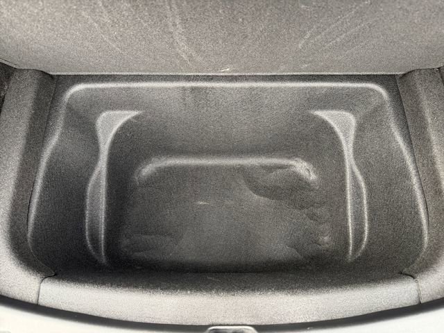 Used 2021 Tesla Model Y Performance image 29