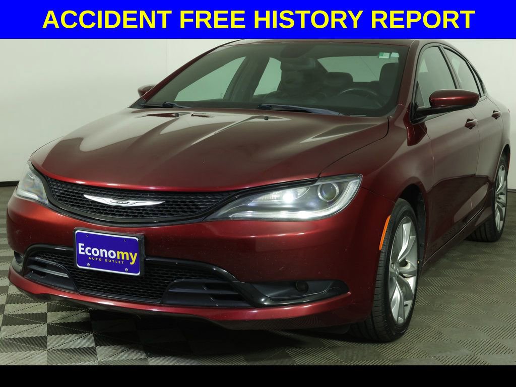 Used 2016 Chrysler 200 S FWD image 1