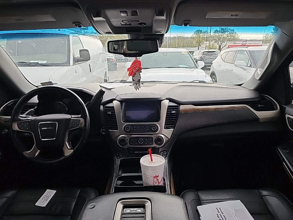 Used 2019 GMC Yukon Denali w/ Denali Ultimate Package image 4