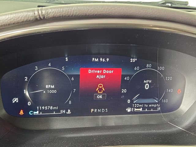 Used 2019 Lincoln Nautilus Reserve image 16