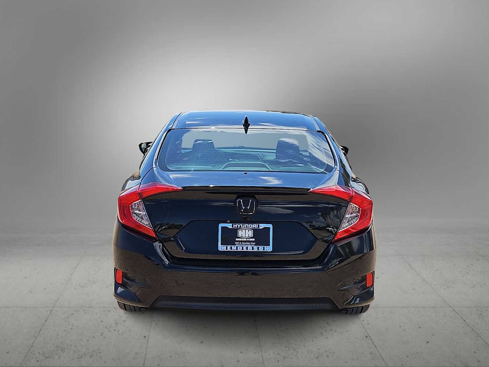Used 2018 Honda Civic EX-T image 7