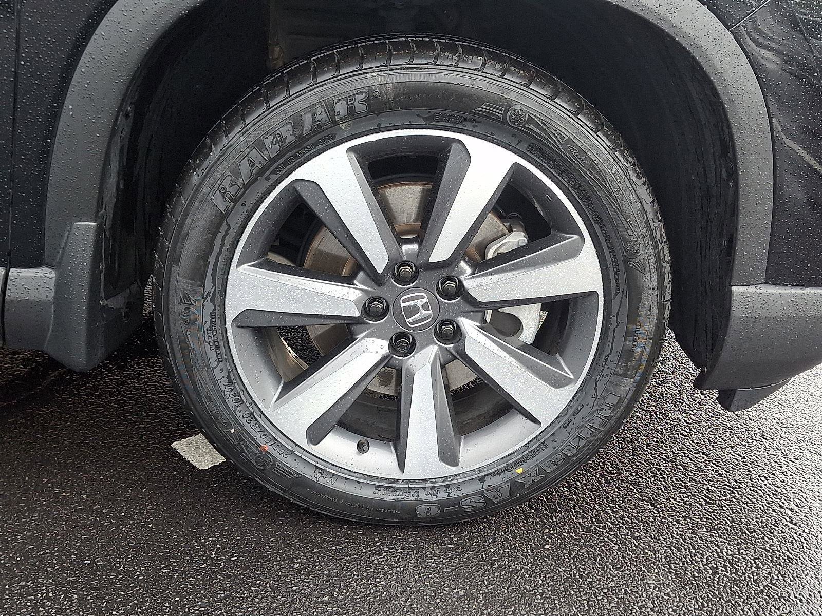 Used 2024 Honda Pilot Touring image 8