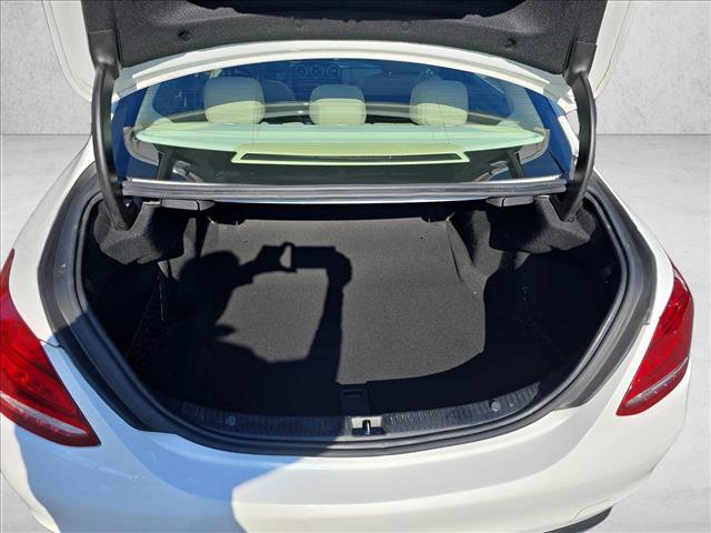 Used 2015 Mercedes-Benz C 300 4MATIC Sedan image 12
