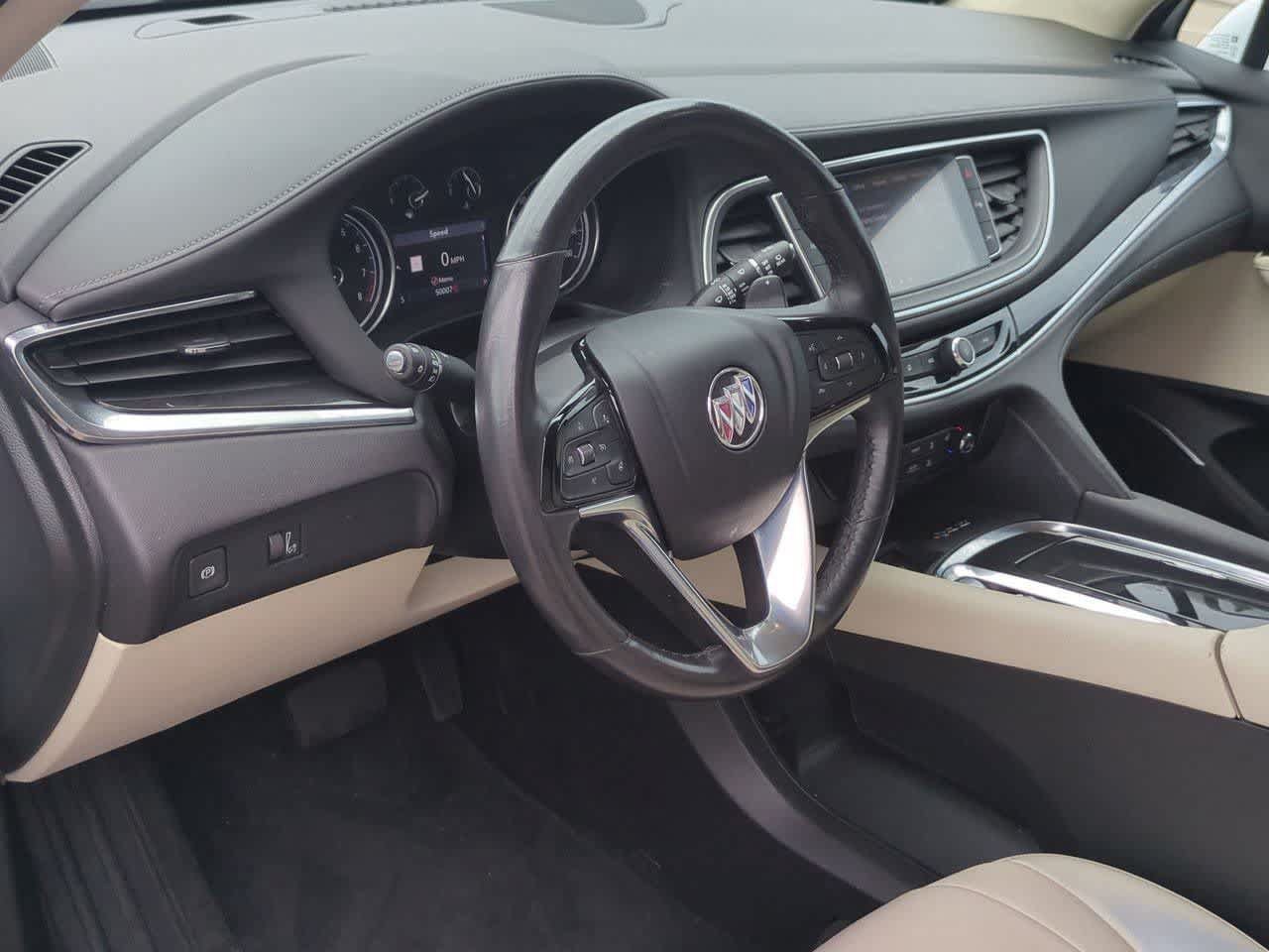 Used 2024 Buick Enclave Essence w/ Sound and Sites Package AWD/4WD image 2