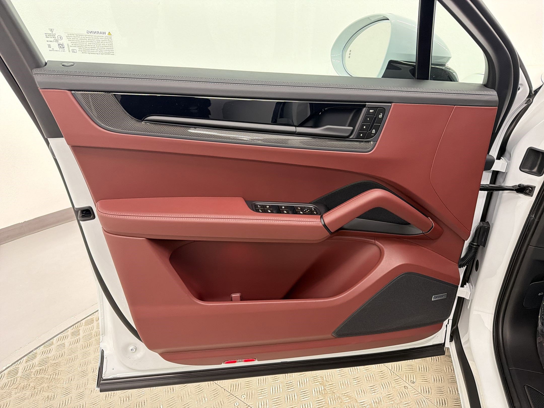 New 2026 Porsche Cayenne GTS AWD/4WD image 19