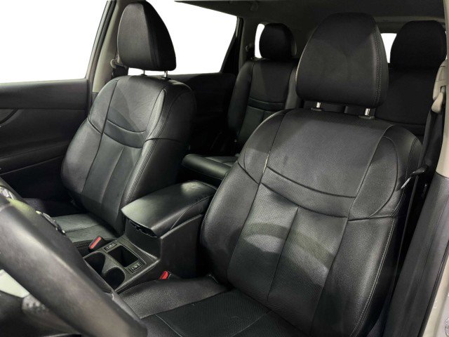 Used 2016 Nissan Rogue SL w/ SL Premium Package image 24