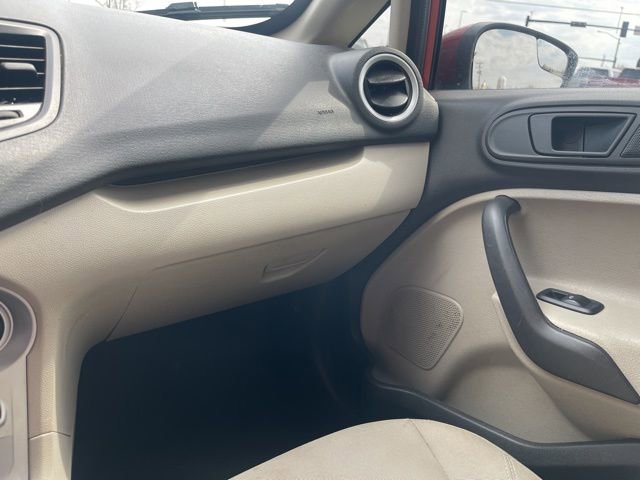 Used 2019 Ford Fiesta SE image 28