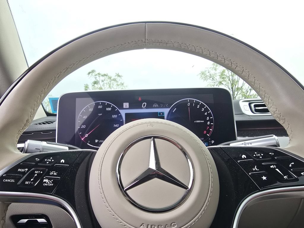 Certified 2024 Mercedes-Benz S 580e 4MATIC Sedan image 28
