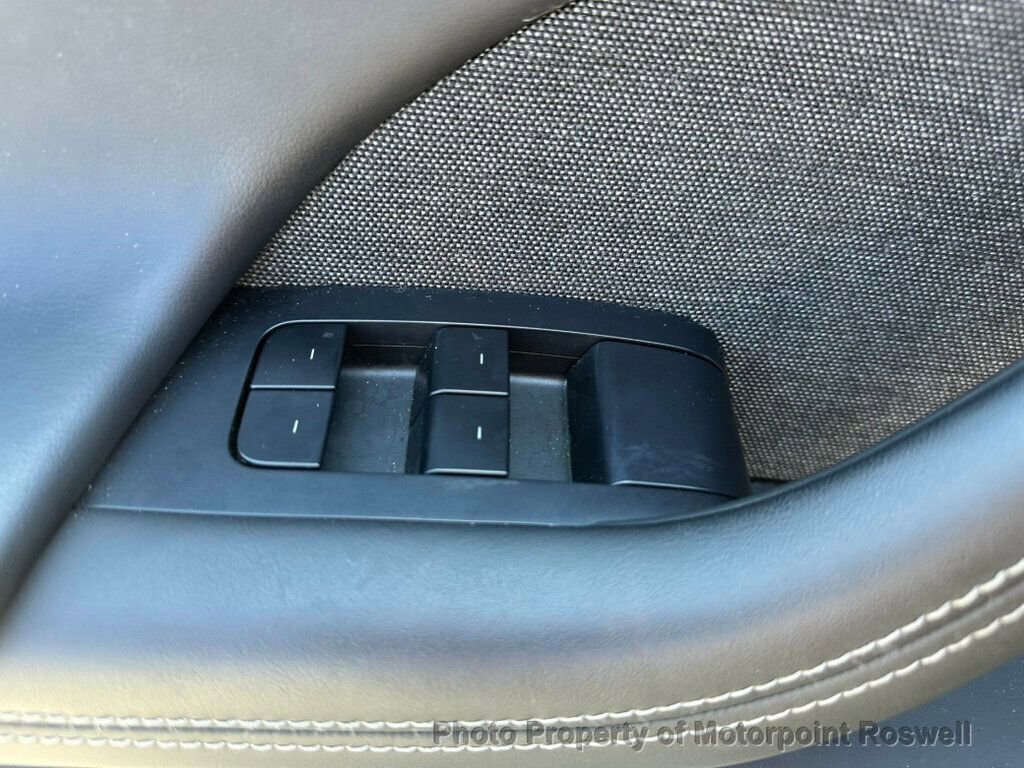 Used 2024 Tesla Model X Plaid image 12