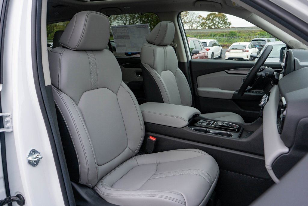 New 2025 Honda Pilot Touring image 18