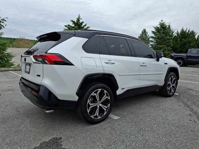 Used 2023 Toyota RAV4 XSE w/ Weather Package AWD/4WD image 6