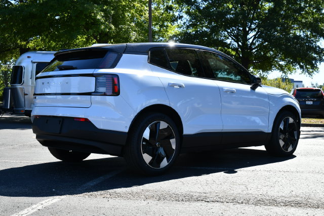 New 2026 Volvo EX30 Ultra w/ Protection Package Premier AWD/4WD image 7