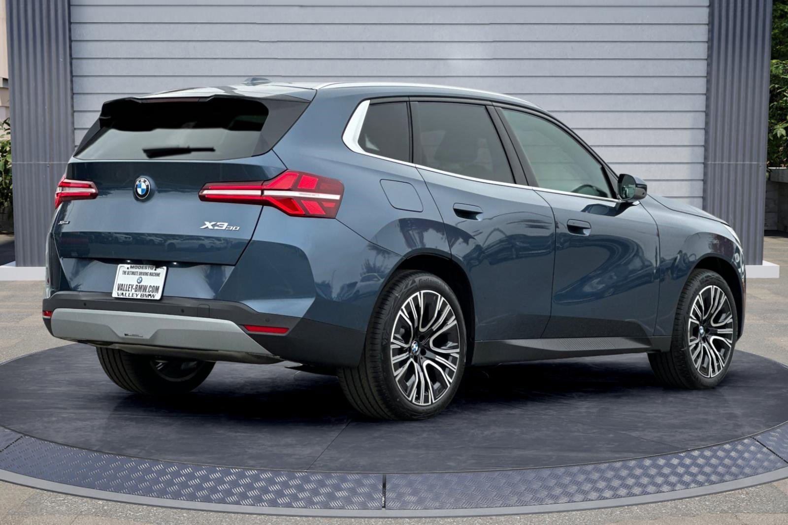 New 2026 BMW X3 xDrive30 w/ Premium Package image 4