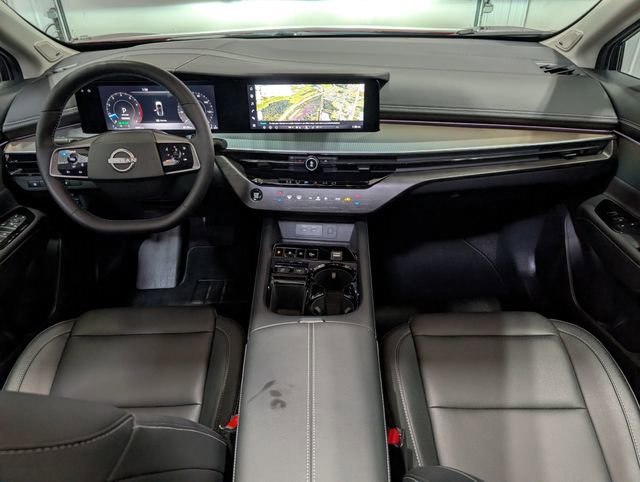 Used 2025 Nissan Murano SL AWD/4WD image 12