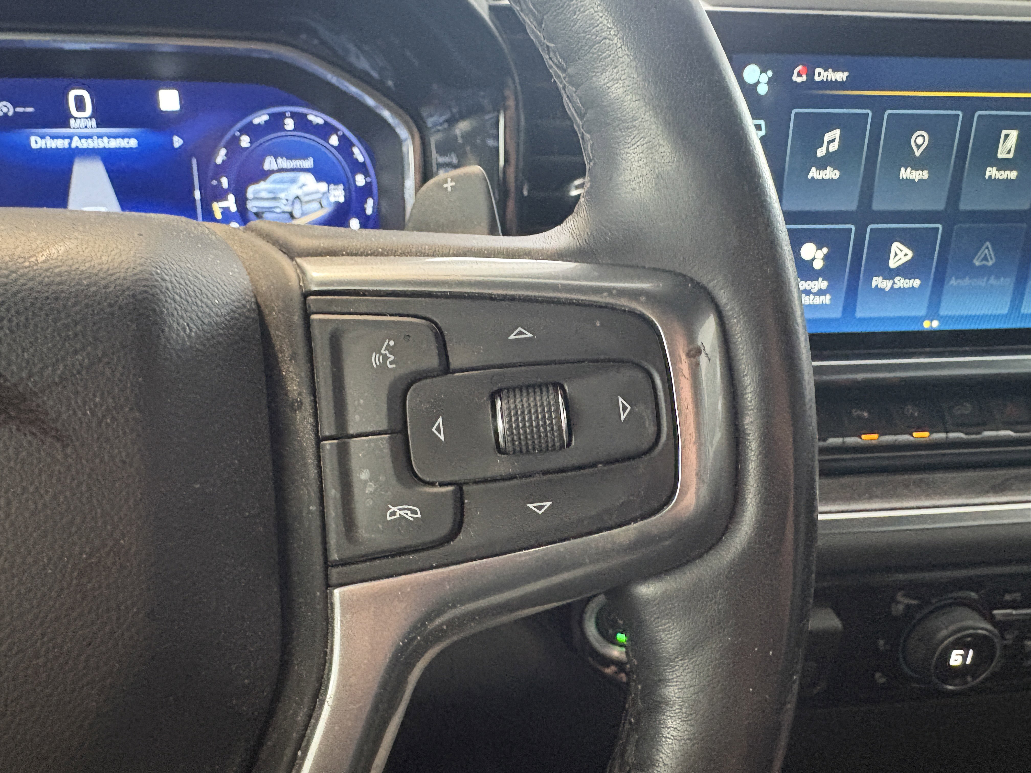 Used 2022 Chevrolet Silverado 1500 LTZ image 13