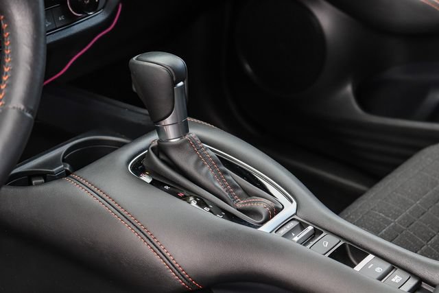 Used 2025 Honda HR-V Sport image 21