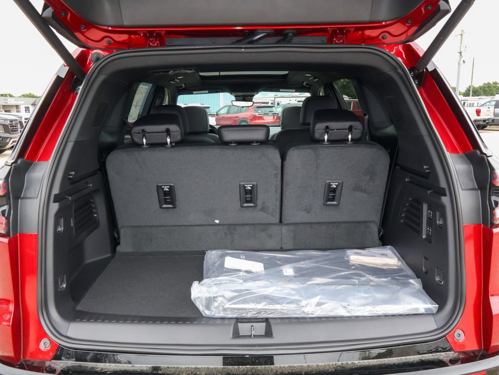 New 2026 GMC Acadia Denali w/ Super Cruise Package FWD image 5