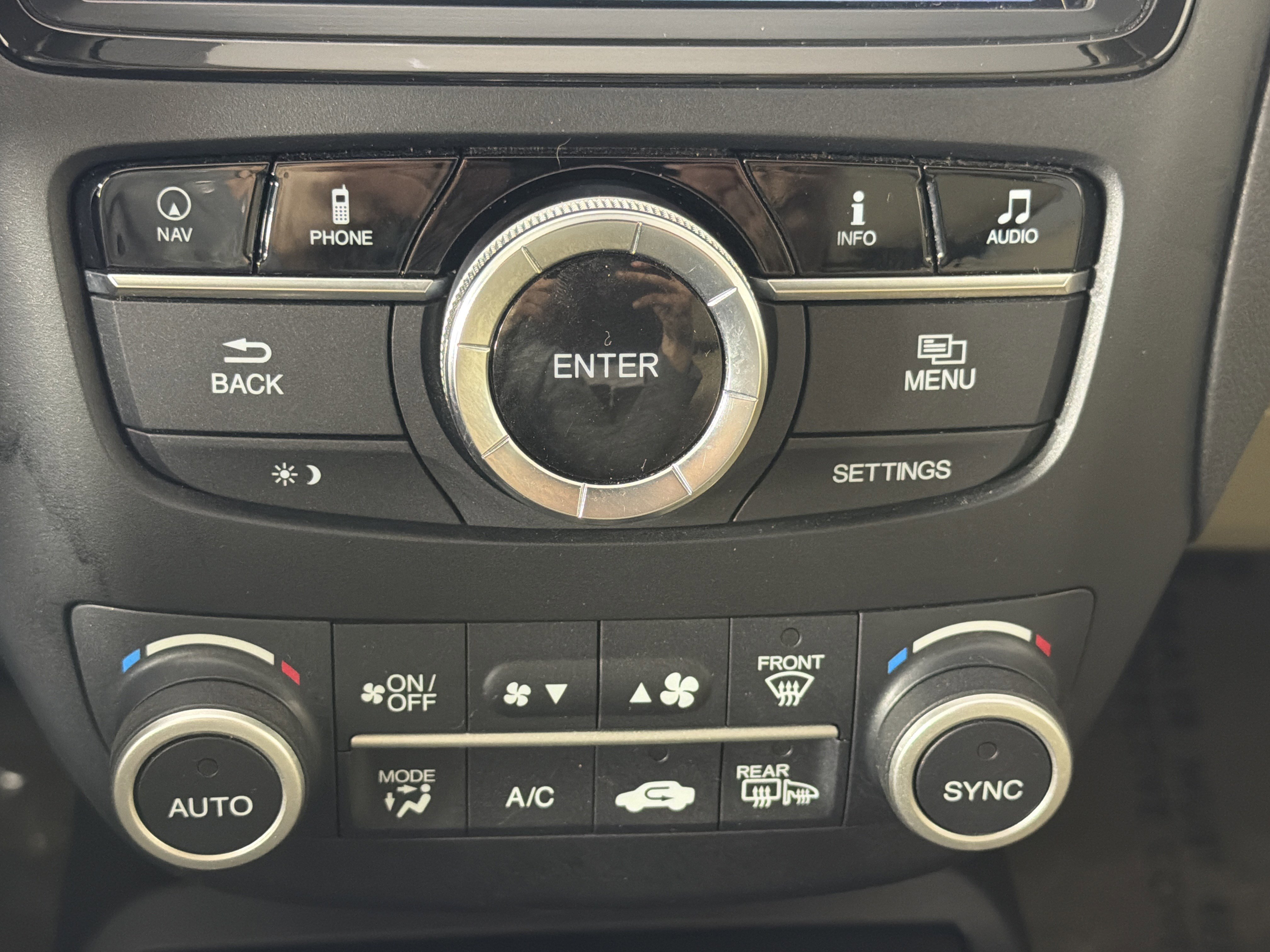 Used 2017 Acura RDX AWD w/ Advance Package image 15