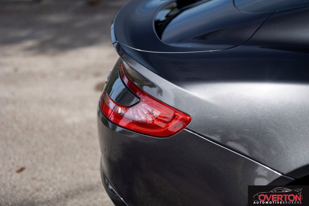 Used 2016 Aston Martin Vanquish Coupe image 38