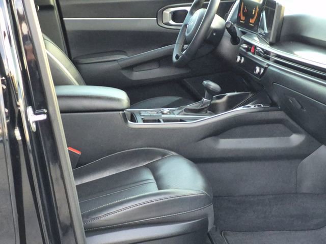 Used 2025 Kia Sorento S w/ Panoramic Sunroof Package image 23