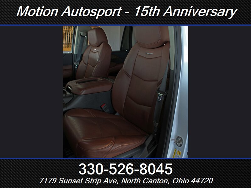 Used 2017 Cadillac Escalade Premium Luxury AWD/4WD image 27