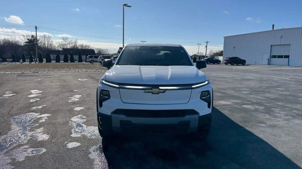 New 2025 Chevrolet Silverado EV LT AWD/4WD image 2