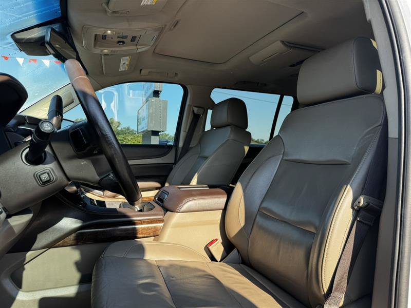 Used 2017 Chevrolet Suburban LT AWD/4WD image 25