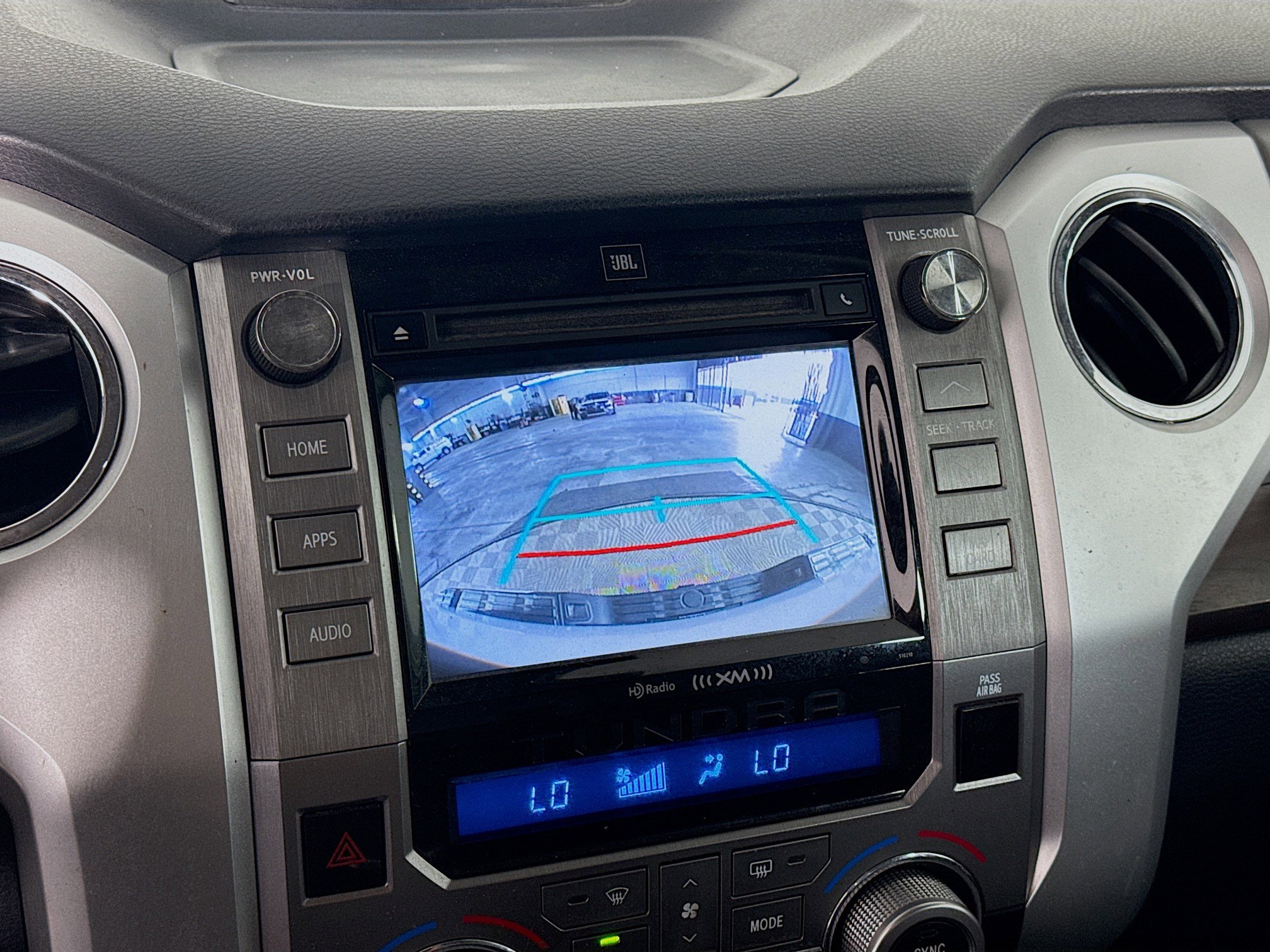 Used 2018 Toyota Tundra Limited w/ Limited Premium Package image 19