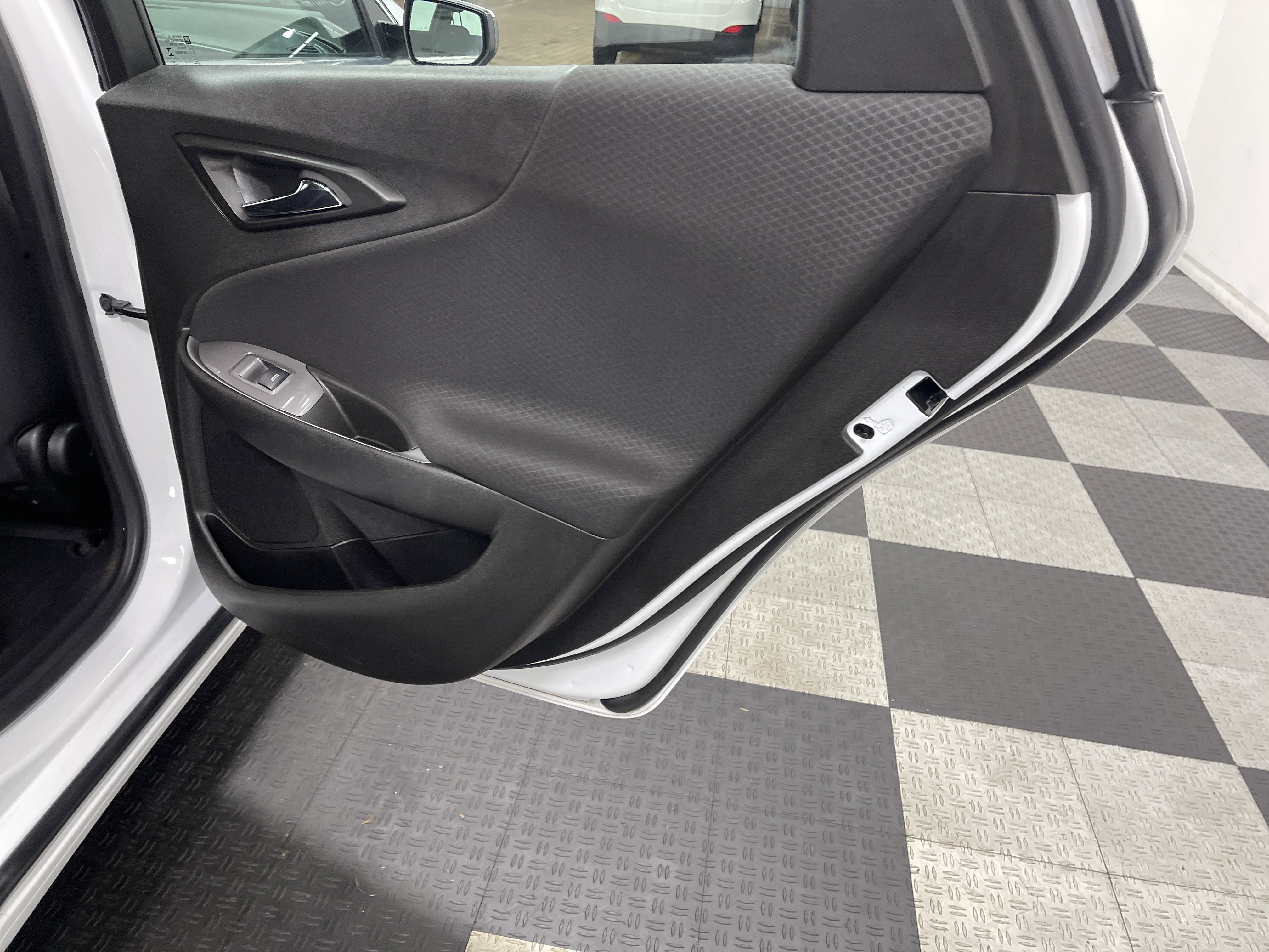 Used 2023 Chevrolet Malibu LT image 18