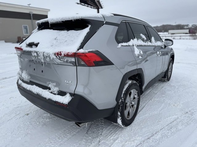 Used 2023 Toyota RAV4 XLE image 12