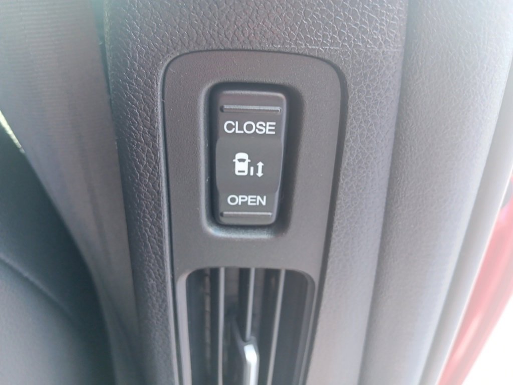 Used 2025 Honda Odyssey Sport-L image 14