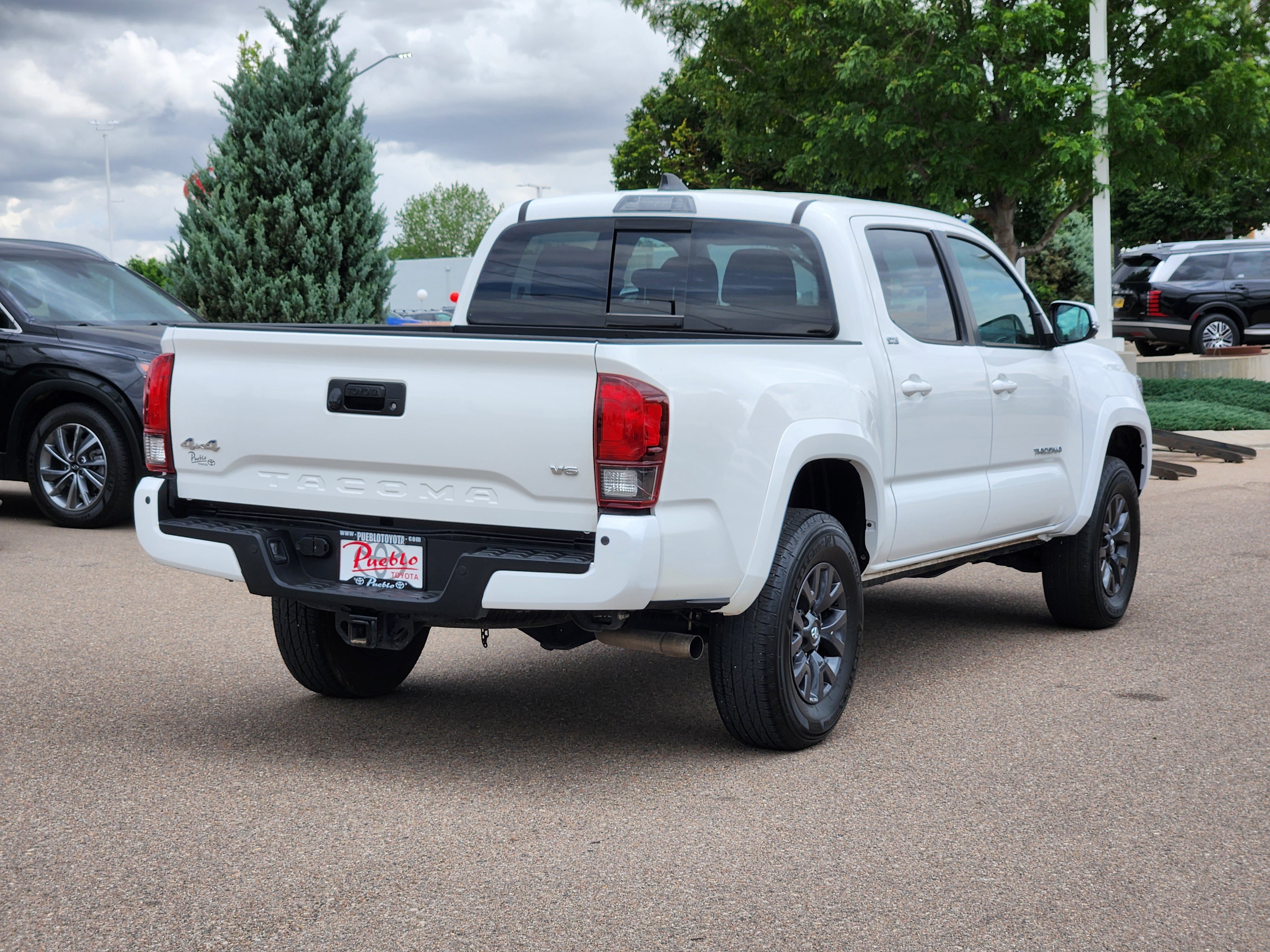 Used 2023 Toyota Tacoma SR5 AWD/4WD image 34