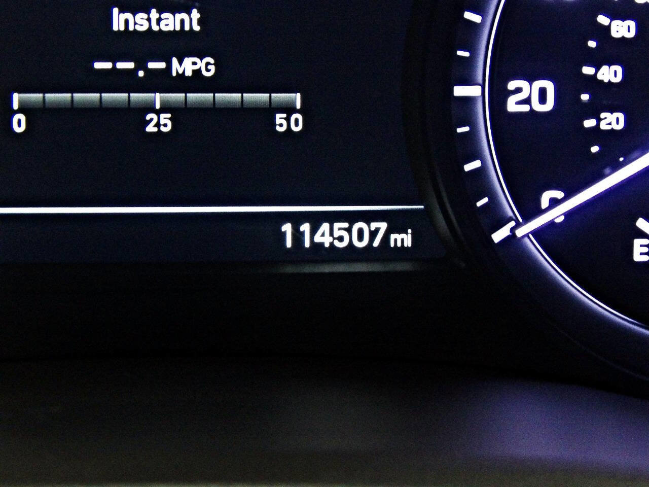 Used 2018 Genesis G80 3.8 w/ Option Group 03 image 15