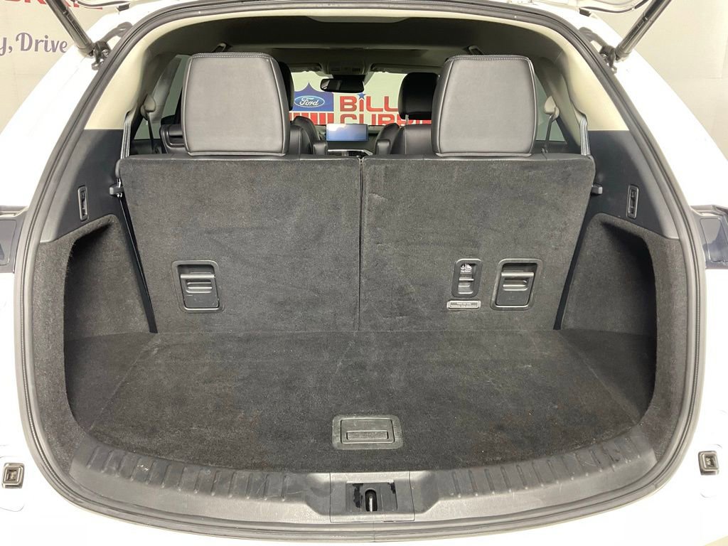 Used 2023 MAZDA CX-9 Touring image 11