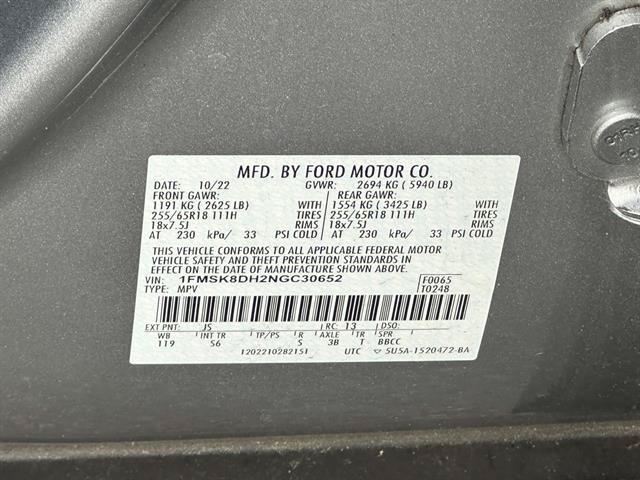 Used 2022 Ford Explorer XLT w/ Equipment Group 202A AWD/4WD image 13