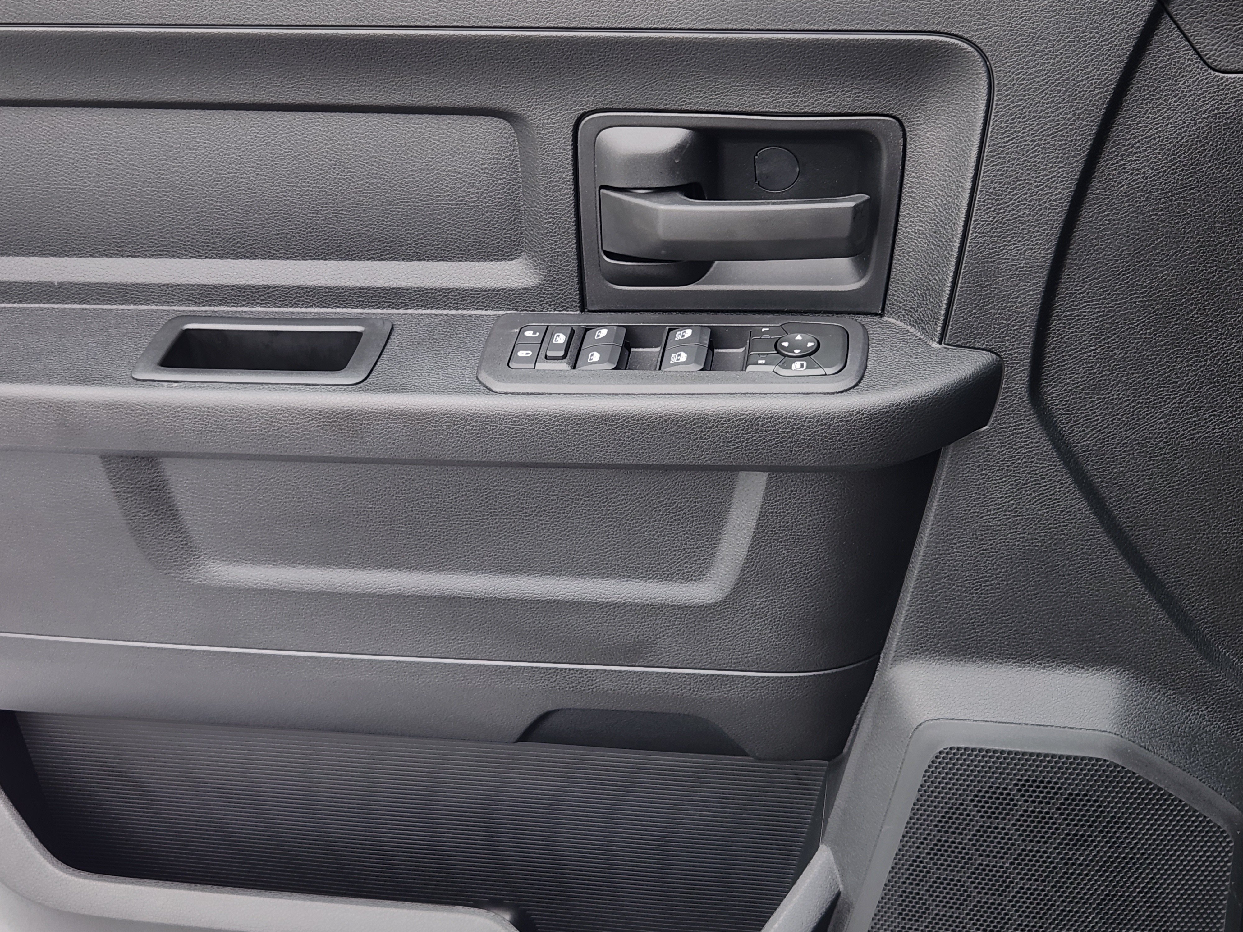 New 2026 RAM 3500 Tradesman AWD/4WD image 19
