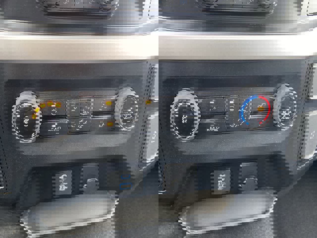 Used 2023 Ford F150 XLT image 18