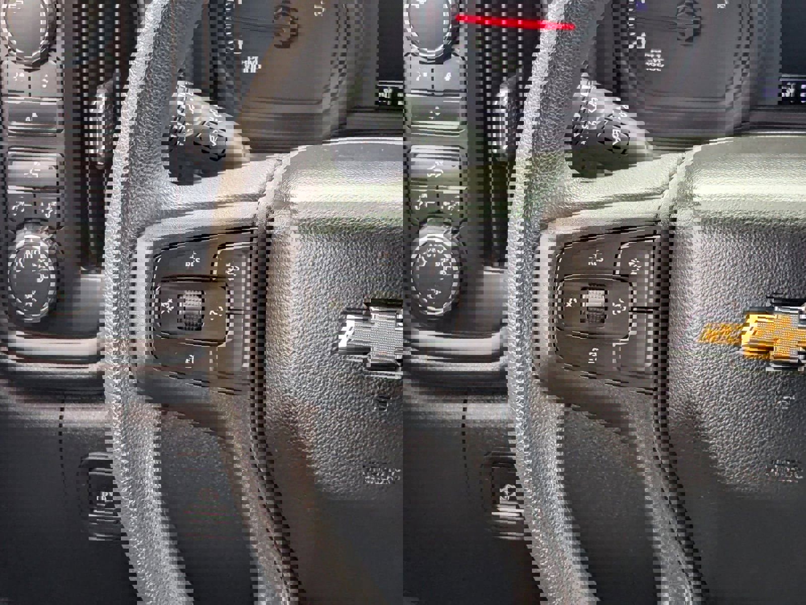 Used 2025 Chevrolet Silverado 2500 Custom w/ Custom Convenience Package image 20