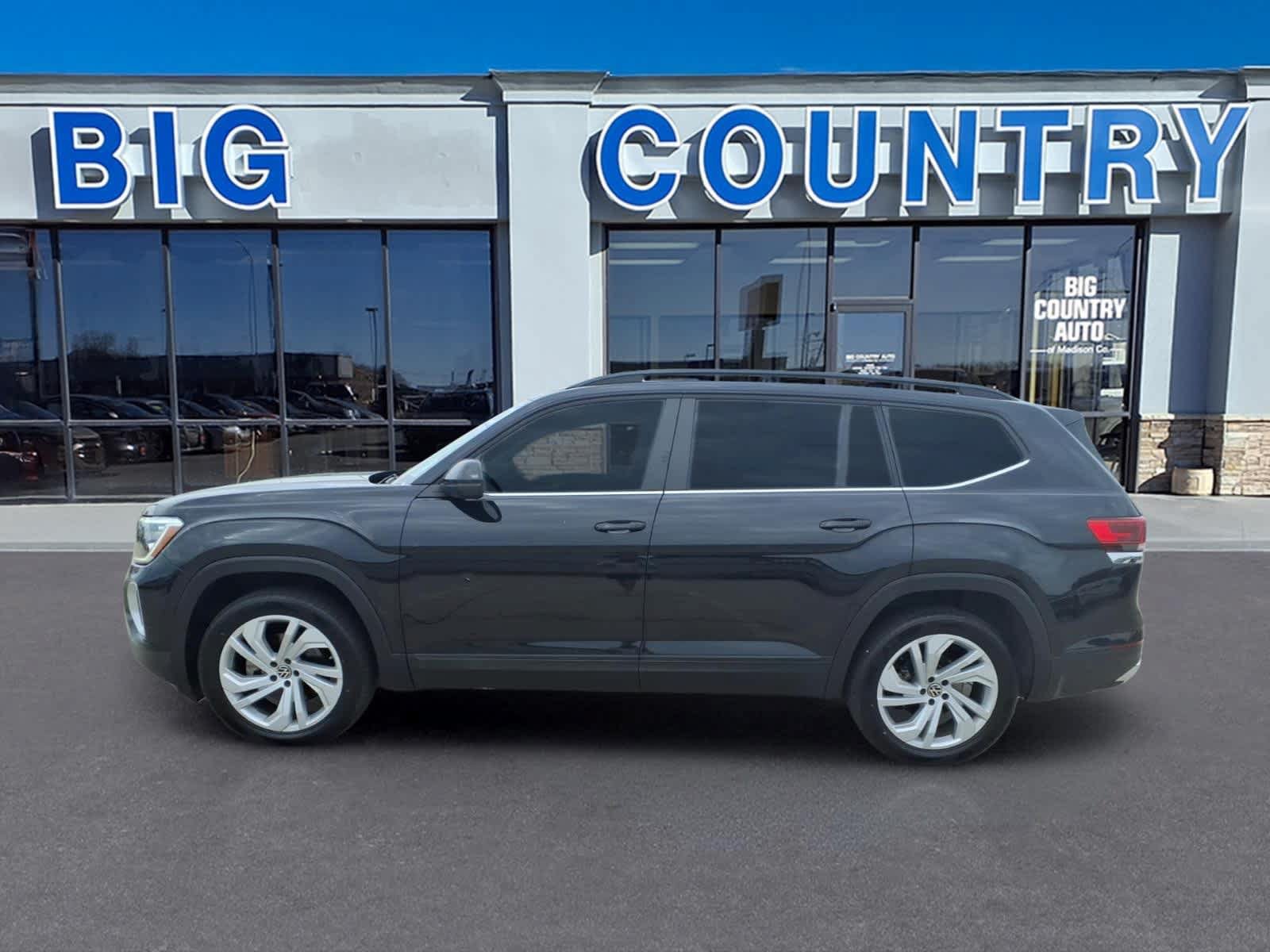 Used 2024 Volkswagen Atlas SE FWD image 8