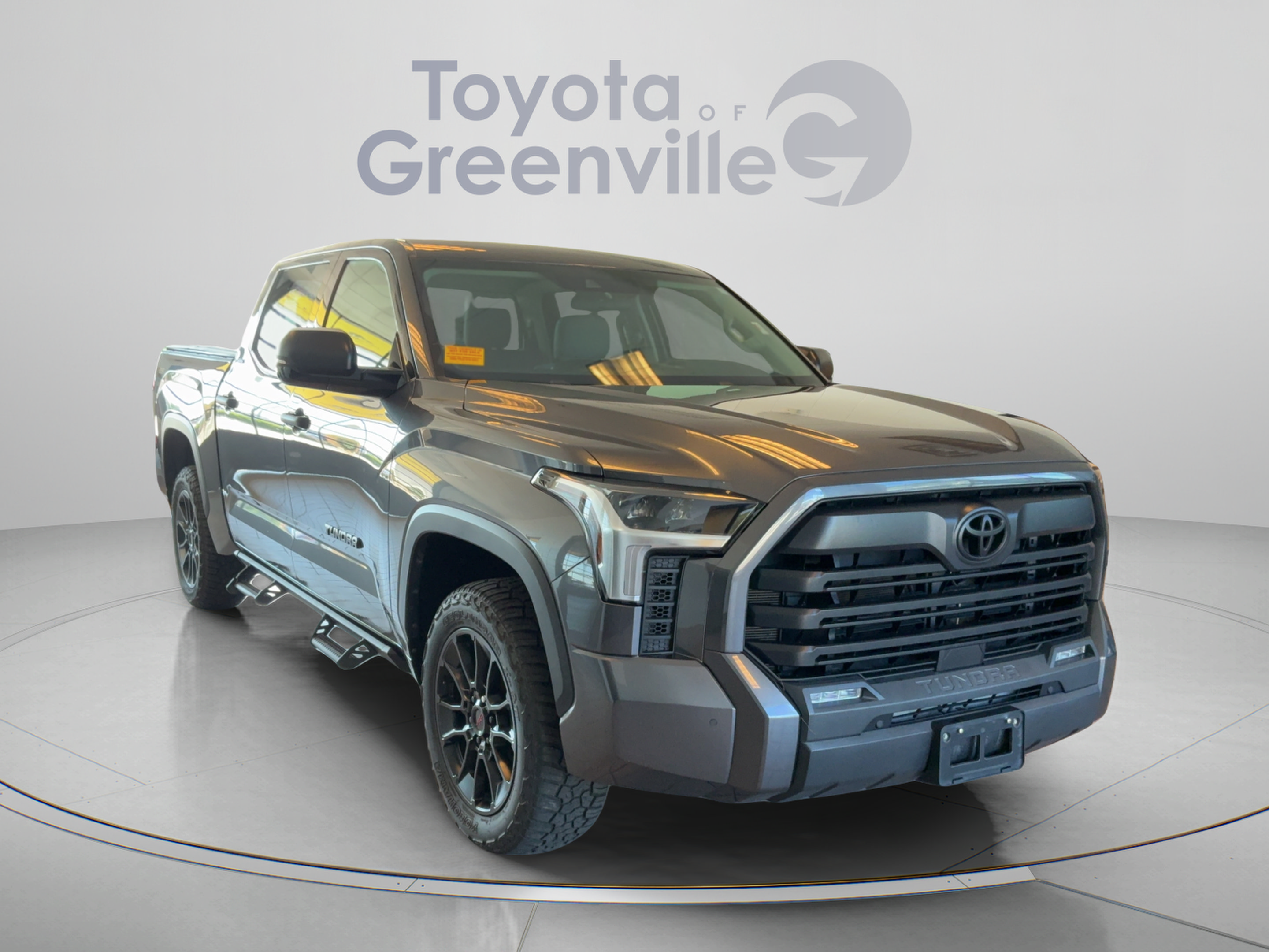 Used 2023 Toyota Tundra SR5 w/ SR5 Convenience Package AWD/4WD image 8