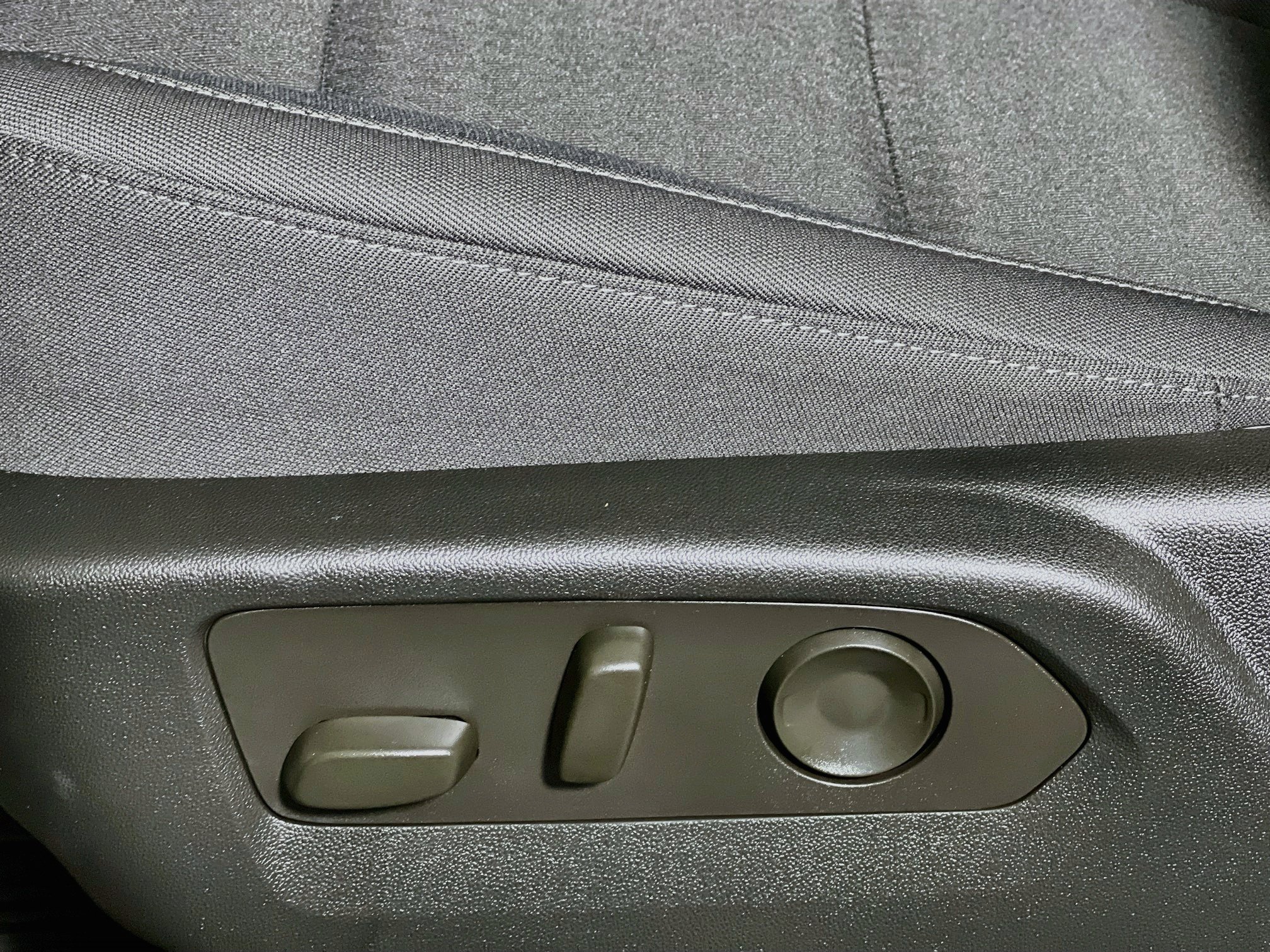 Used 2022 Chevrolet Silverado 1500 RST w/ Protection Package RWD image 15